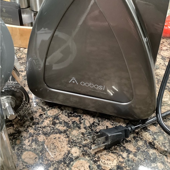 Aobosi Cold Press Masticating Juicer - Picture 2 of 2